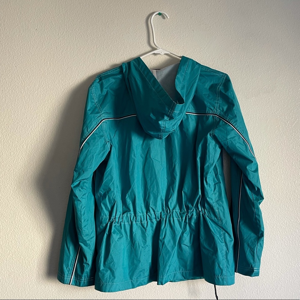 rain proof jacket! - Picture 2 of 5